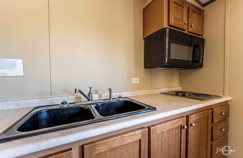 Big Spring Apartment | Charming 1-bedroom apartment with Laundry room, fitness room in Big Spring
