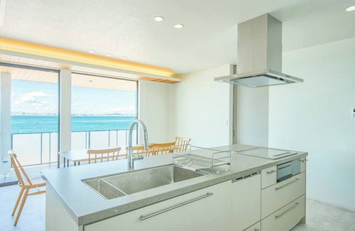 Awaji House | A panoramic view of the ocean on Awaji Island Sau/Awaji Hyōgo