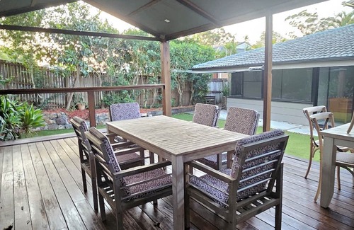 Jindalee House | The Residence- A home away from home. Pet friendly/family friendly.