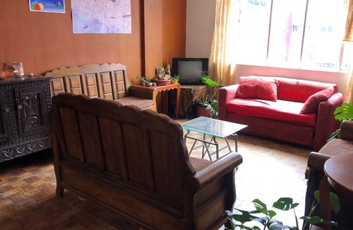 La Mariscal Apartment | APARTMENT IN A RESIDENTIAL COMPLEX 10 MINUTES AWAY FROM THE HISTORIC CENTER