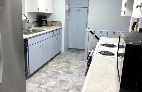 Philomath House | Roomy 3BR base in Philomath, near OSU and within 50 min of the coast with AC.