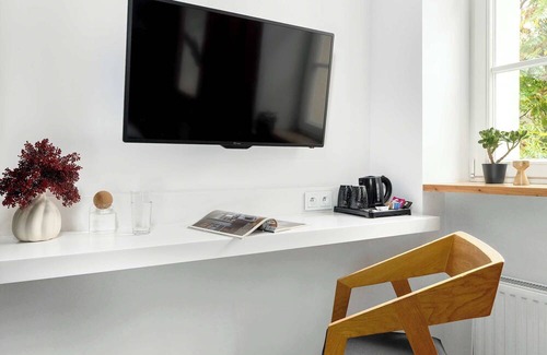 Poznan City Center Apartment | Kramarska 9 Poznań | Schoeps Residence | Stylish Apartment for Four People | In