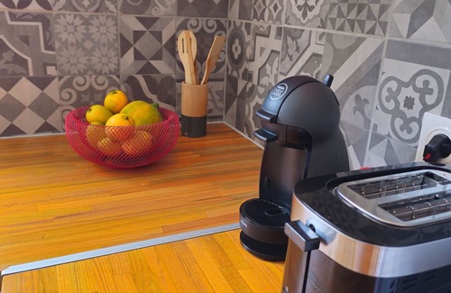 Trois-Rivieres House | Top of villa with pool between sea and mountains 3min from the beach