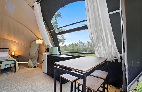 Hermosa Cabin | Winter Escape to a Boutique Hideaway