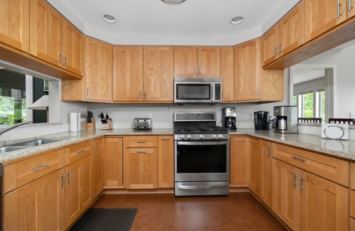 Suttons Bay House | Suttons Bay Beach House