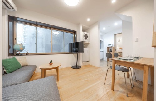 Shinjuku House | Taro Time Shinjuku