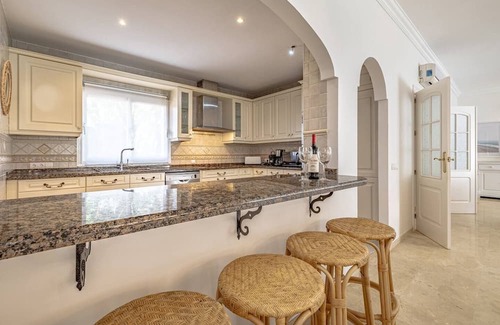 Artola Villa | Luxury villa, jacuzzi, pool. 4 min walk to beach