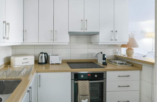 Mijas Apartment | Central Mijas Pueblo with pool & beautiful seaviews