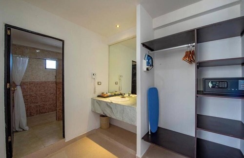 Centro Hotel | Family-Friendly Double Room Escape in Mérida with Pool, Terrace & Cozy Comfort