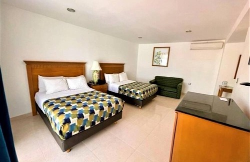 Centro Hotel | Family-Friendly Double Room Escape in Mérida with Pool, Terrace & Cozy Comfort