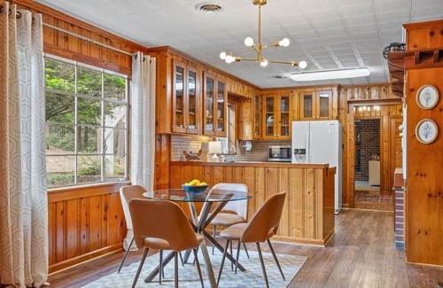 Cartersville House | 264 Euharlee Rd, Cartersville