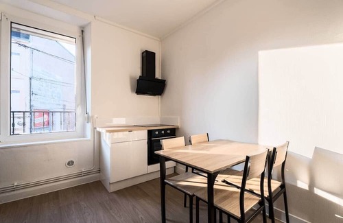Homecourt Apartment | Le Cindy - Spacious - Bright - Wifi - Station