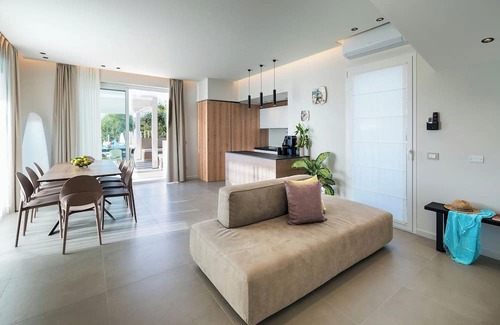 Custonaci Villa | Villa Drepana, Stunning modern villa near the sea