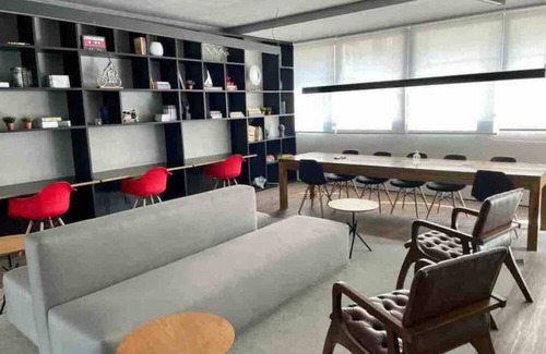 Cerqueira Cesar RV Rental | Apartment in Oscar Freire near HC FMUS, nubank, INCOR