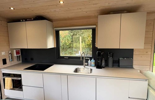 Hemrik House | Peaceful tiny house - a haven to retreat