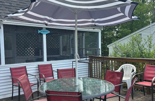 Moultonborough Cottage | Charming 2-bedroom cottage in nice Moultonborough with AC