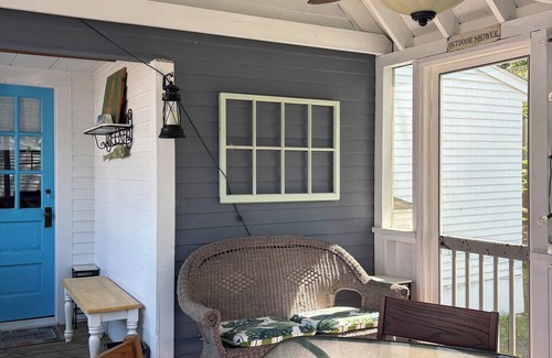 Moultonborough Cottage | Charming 2-bedroom cottage in nice Moultonborough with AC