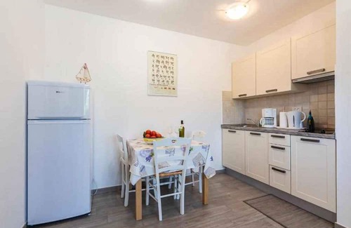 Jurandvor Apartment | Holiday apartment with shared swimming pool