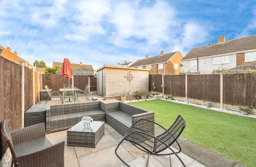 Doncaster House | Welcoming 3-bedroom house in Doncaster