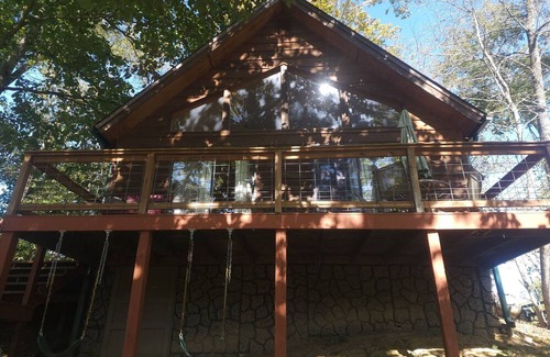 Wilburn Cabin | Weaver’s Trout House – Angler’s Dream with Private Dock on Little Red River