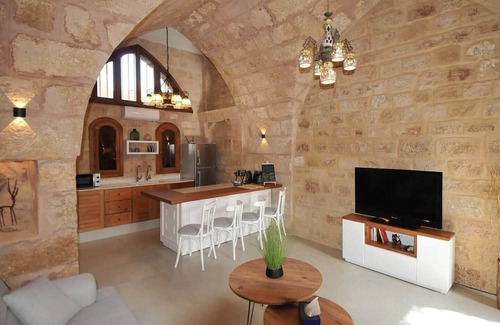 Batroun Apartment | Dar22