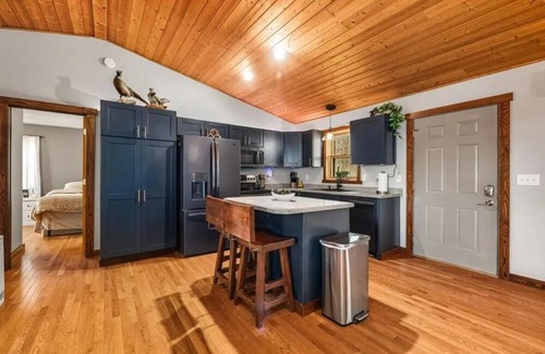 Nevis Cabin | Spacious 5BR Cabin on 6th Crow Wing Lake Near Nevis, MN