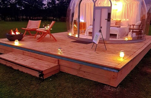 Mount Vincent House | The Hunter Valley Star Gazing Bubble Hotel.the only one of its kind in NSW