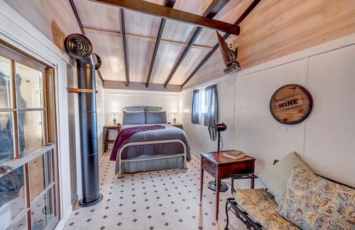 Fredericksburg Bed & Breakfast | Old Timey Speak Easy at charming Bed & Breakfast in Fredericksburg, TX!