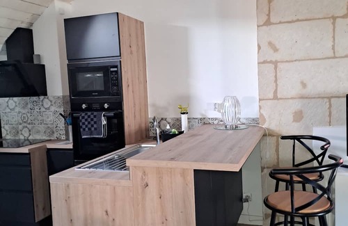 Saumur Apartment | Atypical Saumur center 3 bedrooms 7 pers nice renovated apartment
