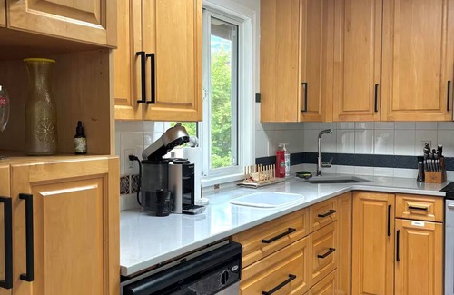 Garibaldi Highlands House | Trailhead Haven | Mountain view 3 bedroom home