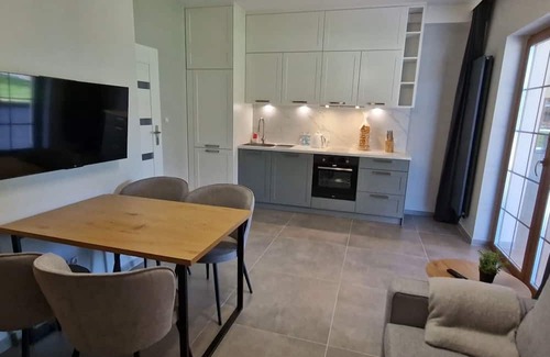 Zlocieniec Apartment | Apartament z basenem, spa, jacuzzi z hydromasażem