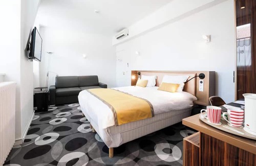 Seclin House | Millesime Room with Bathtub - 1