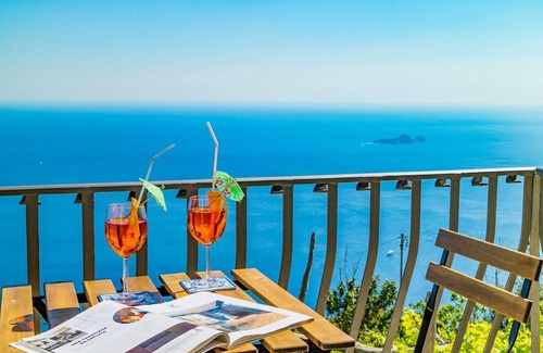 Nocelle Apartment | Apartment in Nocelle with Amalfi Coast Views
