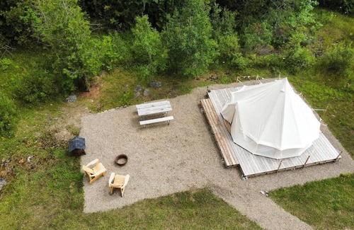 Miller Lake House | "Fox's Den" Glamping Tent