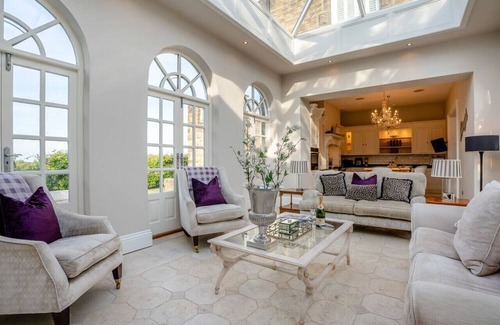 Beamish House | Osborne Villa - Four Bedroom House, Sleeps 8