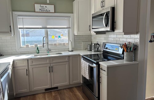 Fort McMurray House | Entire Home in Fort McMurray