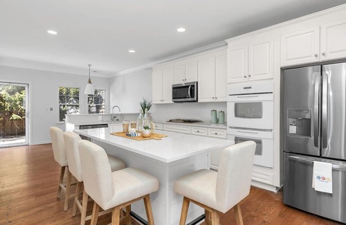 Spring Lake House | Water Views Spacious 5-bedroom house in charming Spring Lake.