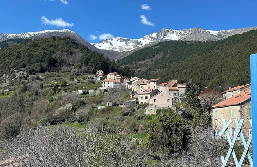 Santo-Pietro-di-Venaco House | A.Casetta Corsica Center