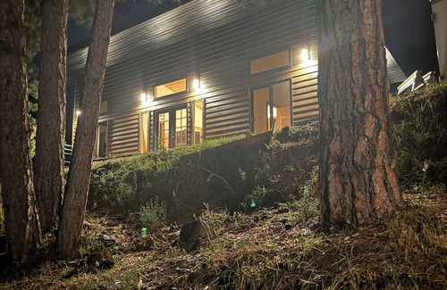 Keystone House | Elkhorn Cabin