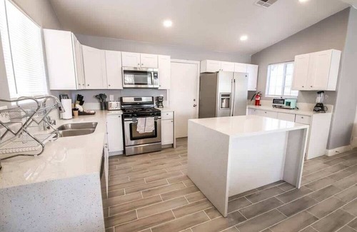 North Las Vegas House | Spacious, Stylish and Convenient