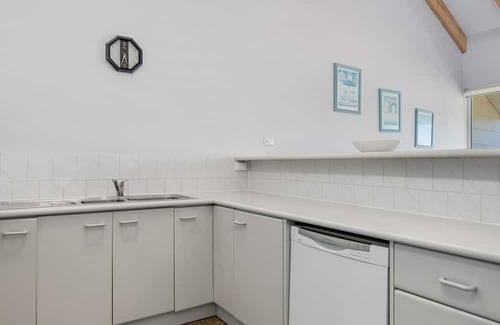 Malua Bay Apartment | 1/16 Kuppa Avenue, Malua Bay