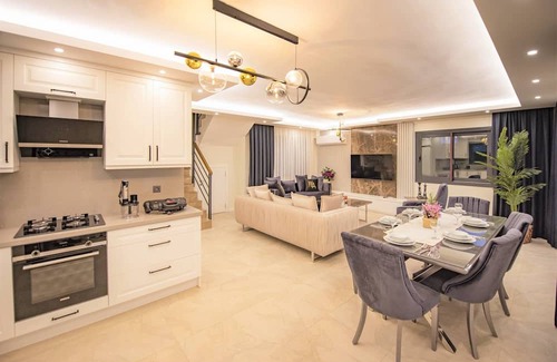 Hisaronu Villa | 4+1 Luxury Holiday Villa for 8 People with Private Pool in Fethiye Ölüdeniz area