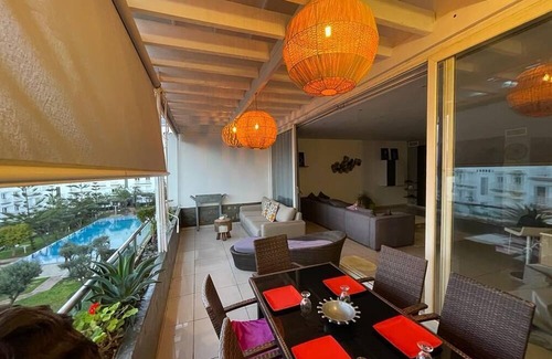 Tamariss Apartment | Lovely apartment with sea view, pool and garden
