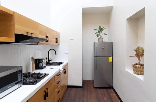 Huayna-Capac Apartment | Cozy suite in excellent location