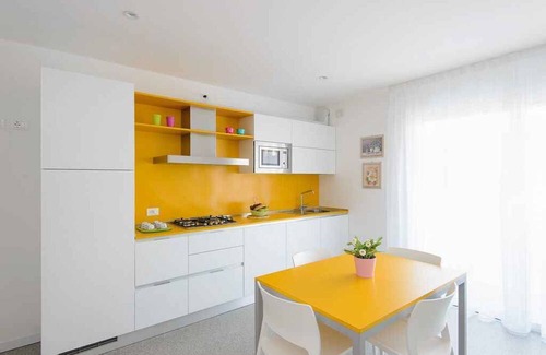Lignano Sabbiadoro Apartment | Holiday apartment with air conditioning and balcony in Lignano
