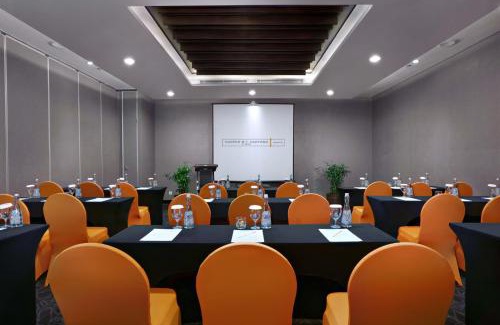 East Jakarta Hotel | Harper MT Haryono by ASTON