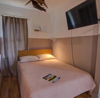 La Crosse House | Centrally located residence near hospitals and shops