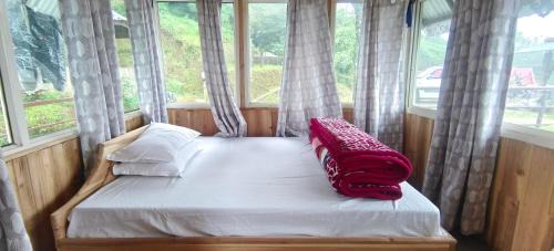 Namsaling House | Zero Points TheLaure Cottage