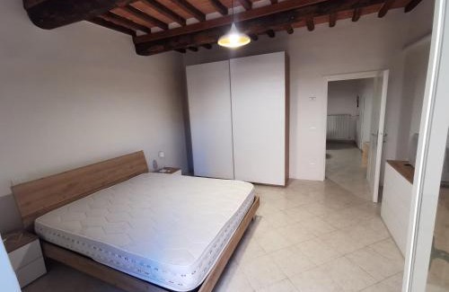 Poggibonsi Apartment | Casa Via Vallepiatta