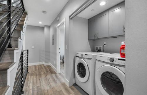 Central Alameda Bed & Breakfast | Private Room